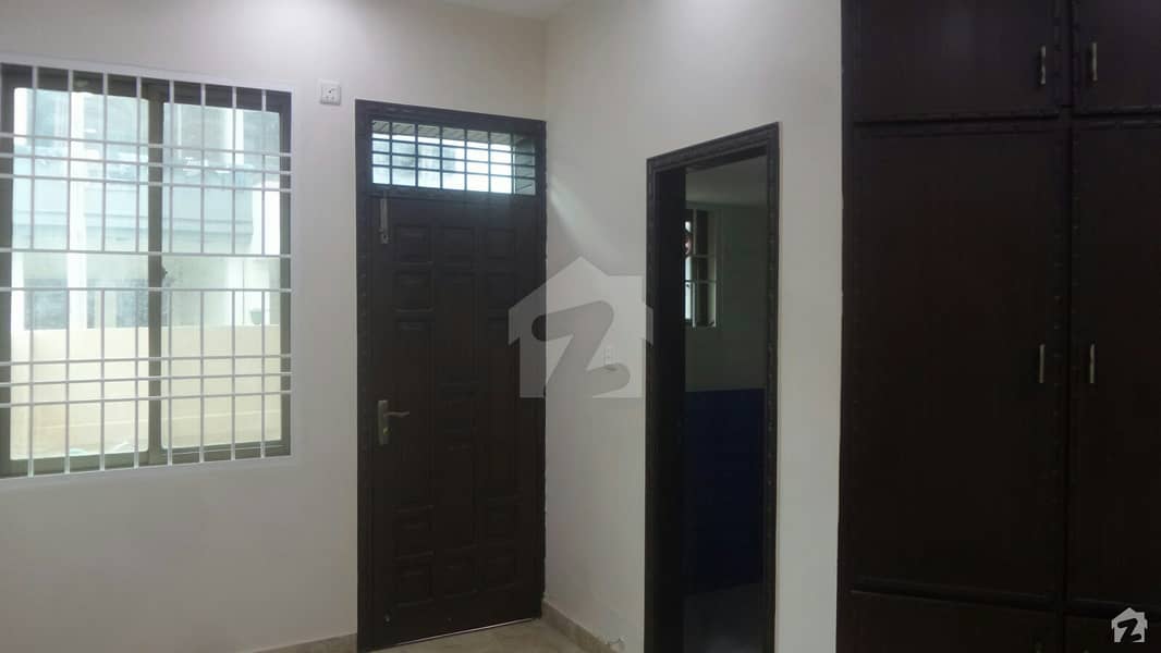 4 Marla House Up For Rent In D-12