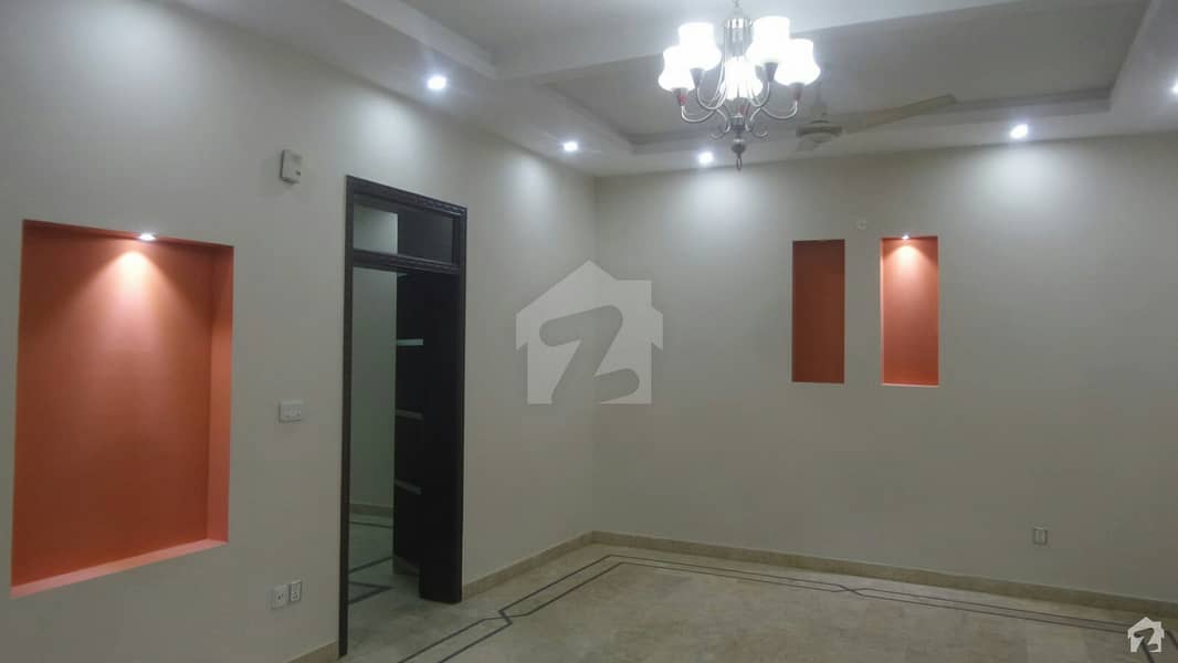 Upper Portion For Rent In Beautiful D-12