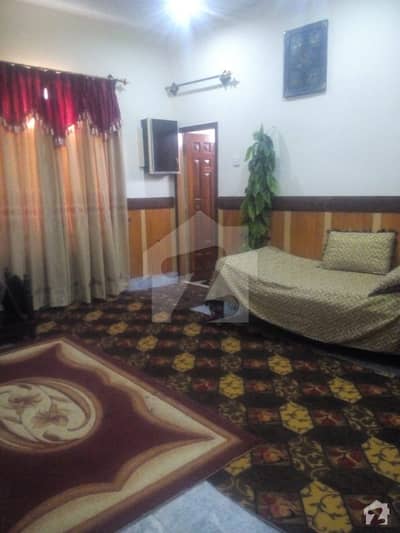یوسف آباد پشاور میں 4 کمروں کا 4 مرلہ زیریں پورشن 18 ہزار میں کرایہ پر دستیاب ہے۔