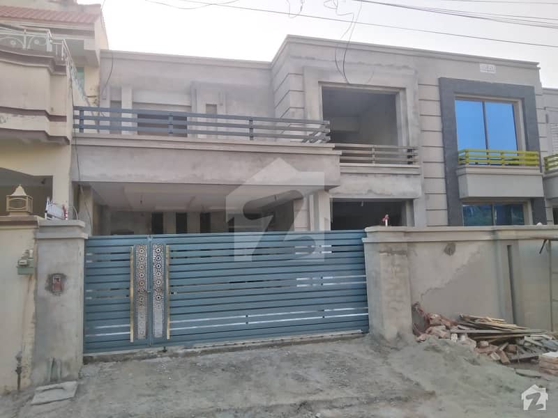 اڈیالہ روڈ راولپنڈی میں 5 کمروں کا 10 مرلہ مکان 1.5 کروڑ میں برائے فروخت۔