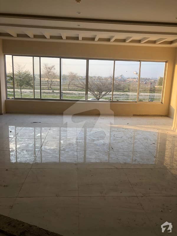 4 Marla Plaza For Sale At Excellent Location Of Phase 5 DHA