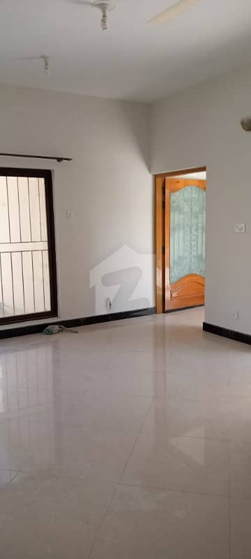 E7 Like A Brand New 03 Bedroom Semi Furnished Independent Upper Portion With Beautiful Front View