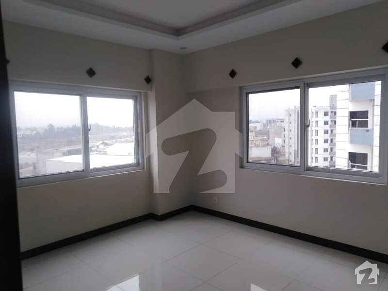 Pccr Offers E11 1600 Square Feet Residential Flat Available For Families