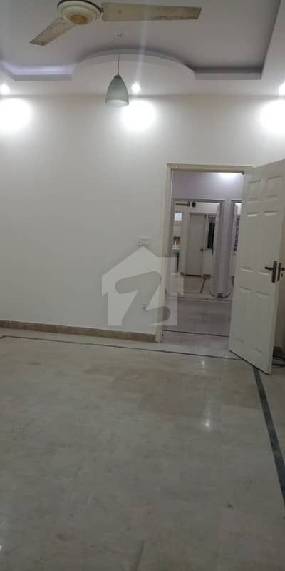 In D. H. A 900 Square Feet Flat For Rent In D. H. A 900 Square Feet Flat For Rent