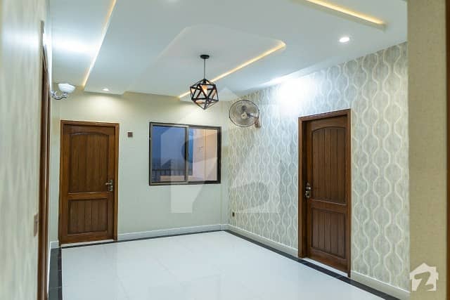 2500 Sq Ft Penthouse Apartment With Separate Lift For Sale
