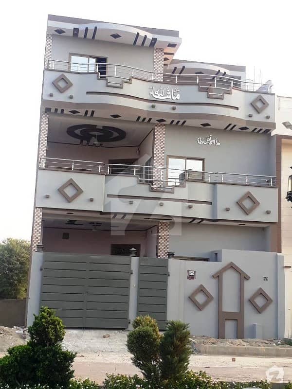 5.44 Marla Triple Storey House For Sale In Gulberg Colony  Dera Ghazi Khan