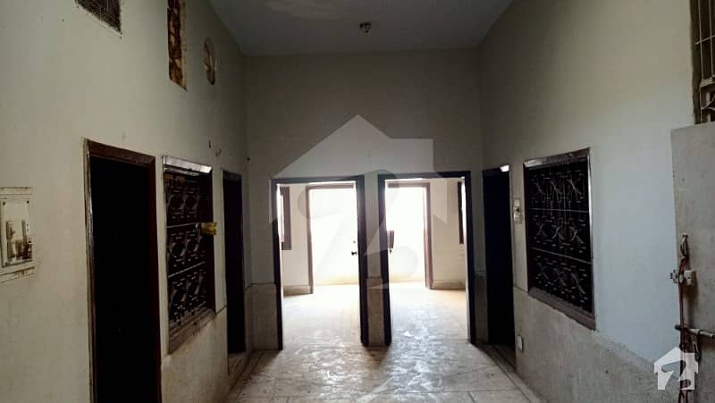 شاہ فیصل کالونی شاہراہِ فیصل کراچی میں 6 کمروں کا 3 مرلہ مکان 1.15 کروڑ میں برائے فروخت۔