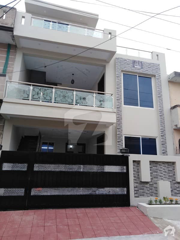 Brand New 5 Marla Triple Storey House For Sale In Pakistan Town Phase 1 Islamabad