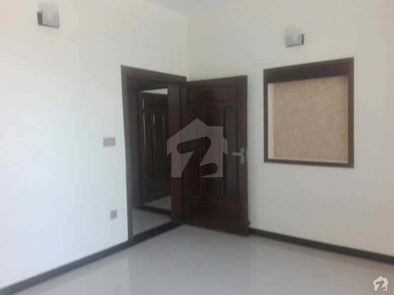 Upper Portion Available For Rent In Korang Town