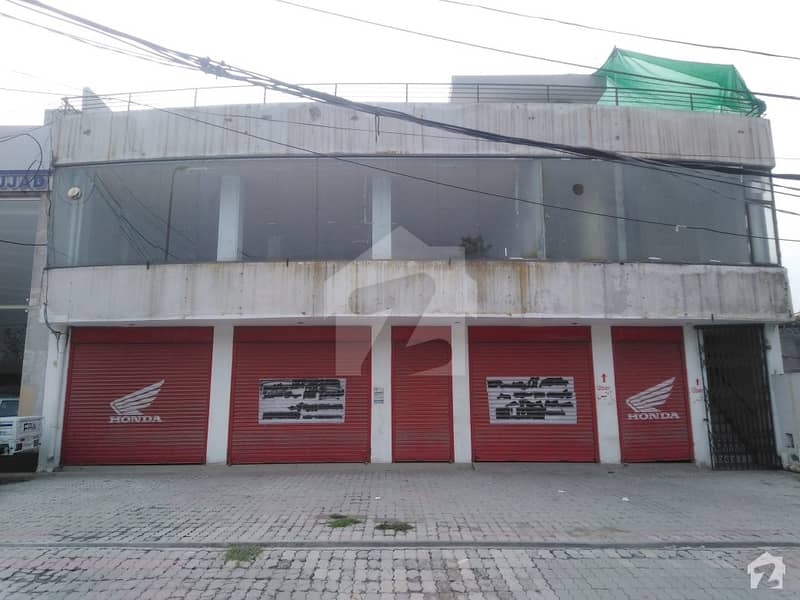 building for sale On College Road Lahore