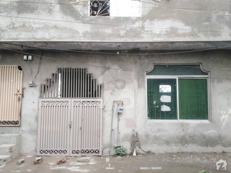 1013  Square Feet Upper Portion In Township For Rent