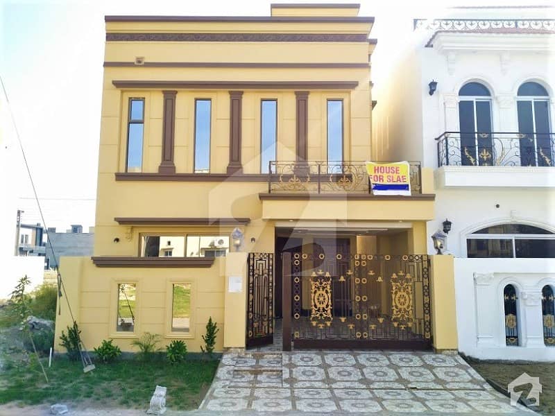 5 Marla Brand New House For Sale Near Market And Masjid