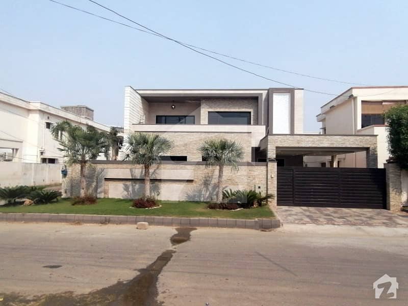 1 Kanal Fully Furnished Renovated House For Sale In PAF Falcon Complex Gulberg Lahore