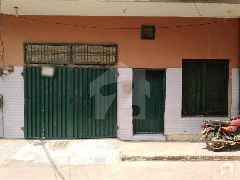 آشیانہ روڈ لاہور میں 4 کمروں کا 5 مرلہ مکان 80 لاکھ میں برائے فروخت۔
