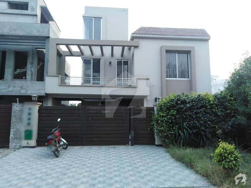 10 Marla House In Bahria Town For Sale