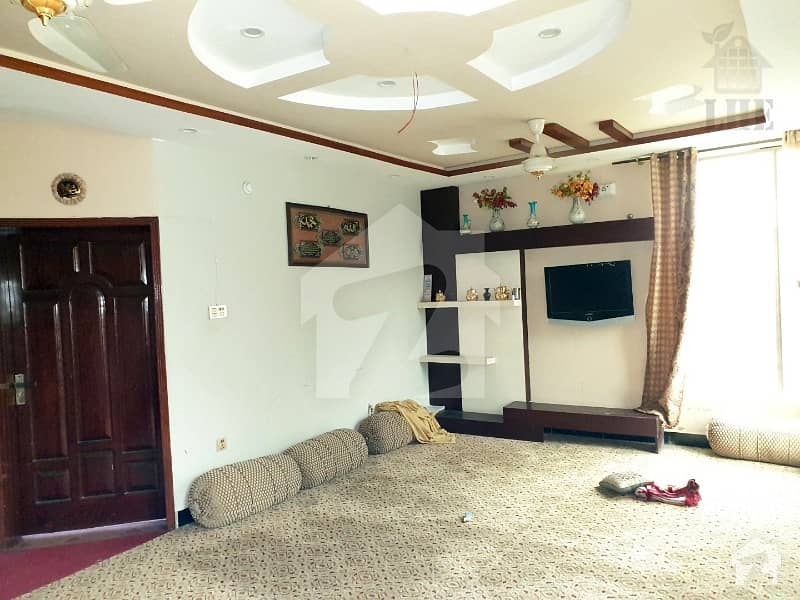 سمنگلی ہاؤسنگ سکیم کوئٹہ میں 5 کمروں کا 7 مرلہ مکان 2.8 کروڑ میں برائے فروخت۔