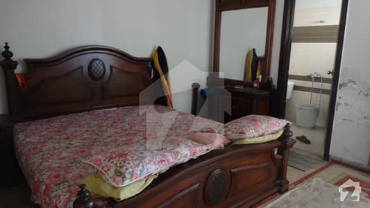 Two Bed Flat With Open Plan Kitchen And Sitting Room Two Bed Flat With Open Plan Kitchen And Sitting Room