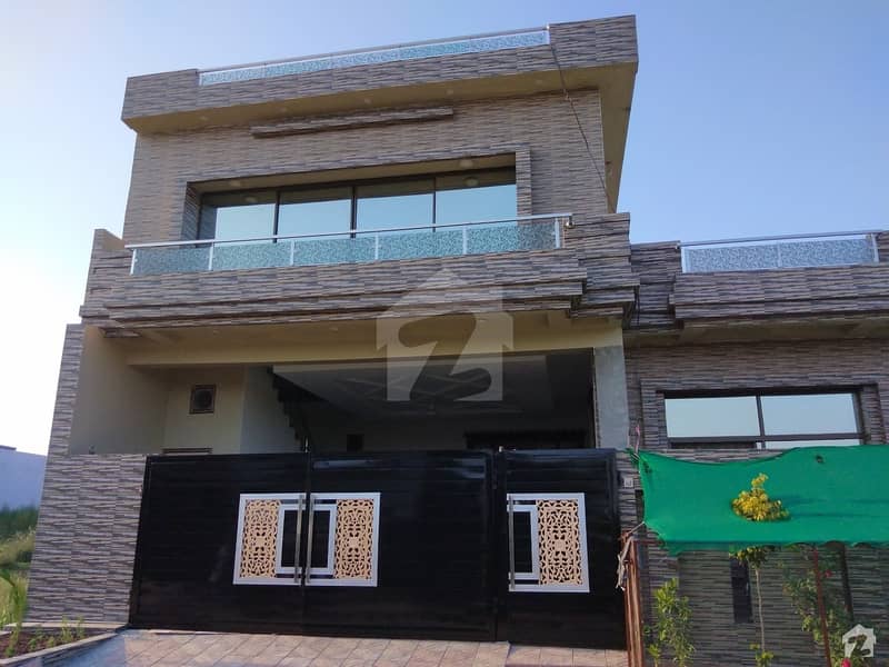 In Gulshan Abad 10 Marla House For Sale