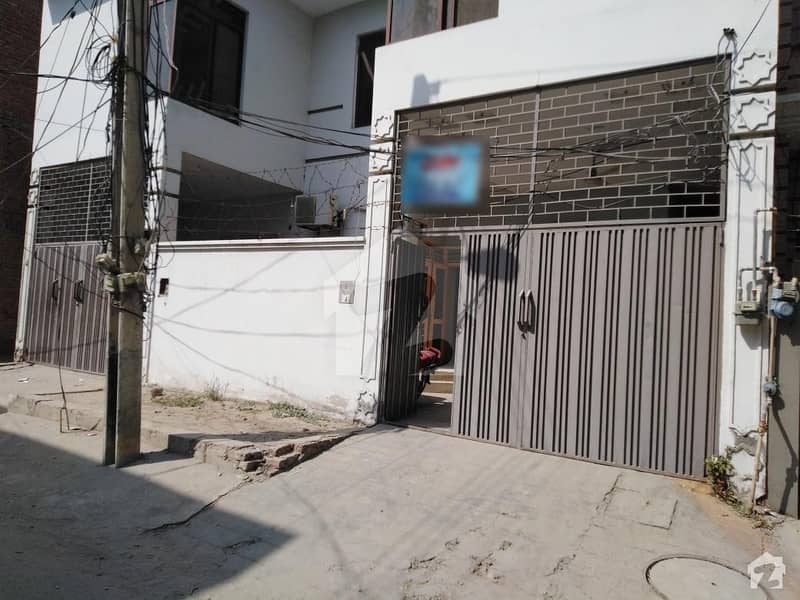 House Of 1125 Square Feet In Model Town C Is Available House Of 1125 Square Feet In Model Town C Is Available
