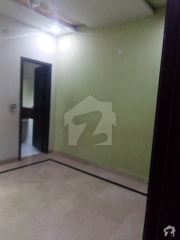 8 Marla Brand New Upper Portion For Rent In Umar Block Bahria Town Lahore