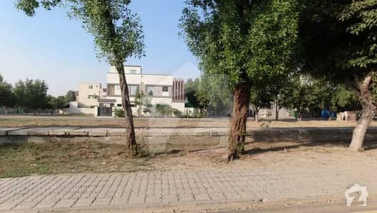 Open Form 5 Marla Commercial Plot With 150 Ft Wide Road In Bahria Town Lahore Open Form 5 Marla Commercial Plot With 150 Ft Wide Road In Bahria Town Lahore
