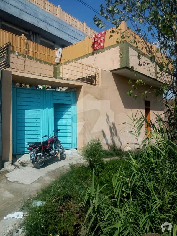 شریف آباد مردان میں 4 کمروں کا 7 مرلہ مکان 65 لاکھ میں برائے فروخت۔