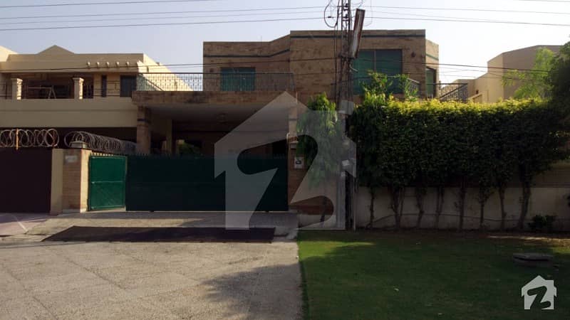 1 Kanal House For Sale In CC Block Of DHA Phase 4 Lahore