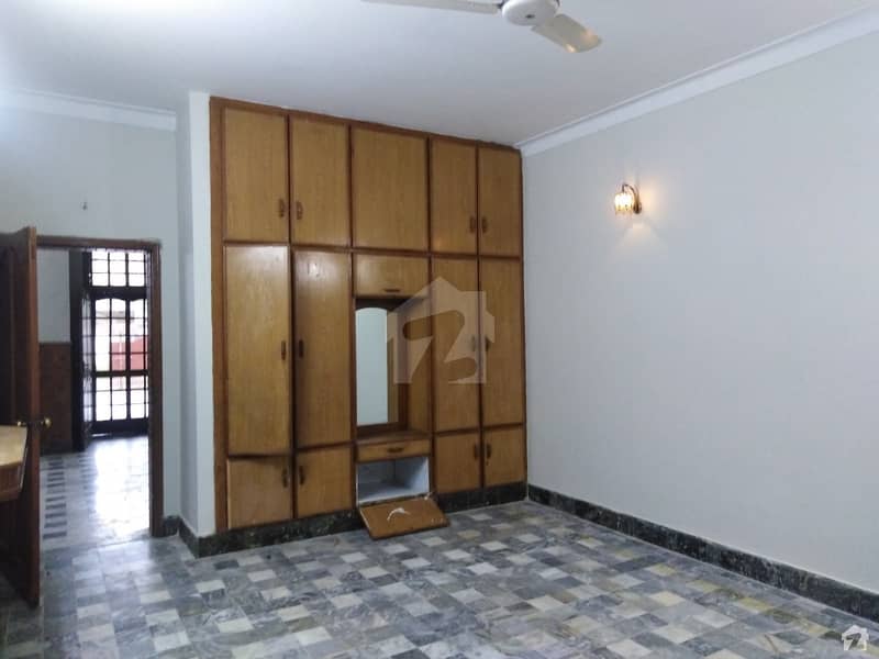 House Of 5 Marla For Rent In Lalazar 2