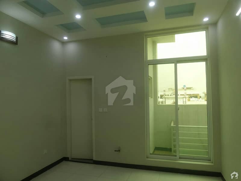 House Available For Sale In Ghauri Town