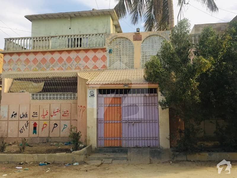 اورنگی ٹاؤن کراچی میں 8 کمروں کا 6 مرلہ مکان 65 لاکھ میں برائے فروخت۔