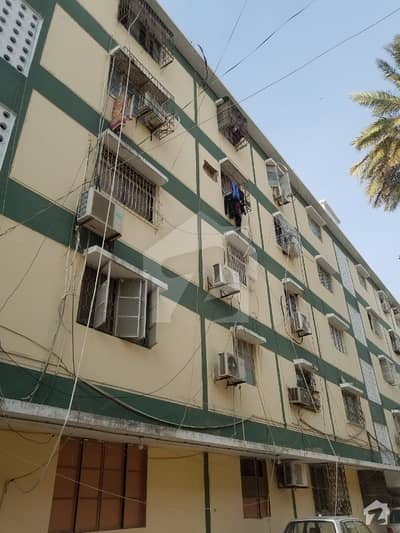 گلشنِ اقبال - بلاک 13 سی گلشنِ اقبال گلشنِ اقبال ٹاؤن کراچی میں 2 کمروں کا 5 مرلہ فلیٹ 95 لاکھ میں برائے فروخت۔ گلشنِ اقبال - بلاک 13 سی گلشنِ اقبال گلشنِ اقبال ٹاؤن کراچی میں 2 کمروں کا 5 مرلہ فلیٹ 95 لاکھ میں برائے فروخت۔