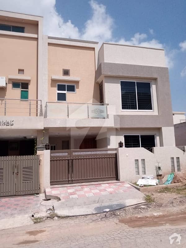 1125  Square Feet House In Bahria Town Rawalpindi Is Available
