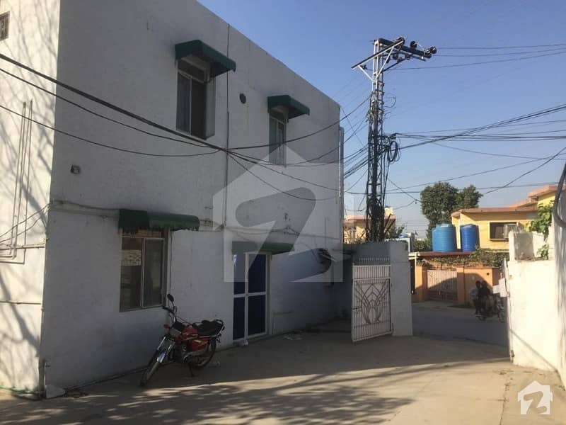 لالہ زار راولپنڈی میں 14 مرلہ عمارت 1.5 لاکھ میں کرایہ پر دستیاب ہے۔ لالہ زار راولپنڈی میں 14 مرلہ عمارت 1.5 لاکھ میں کرایہ پر دستیاب ہے۔