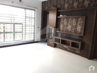10 Marla One Year Old House For Rent 10 Marla One Year Old House For Rent