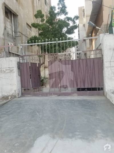 گلشنِ اقبال - بلاک 13 سی گلشنِ اقبال گلشنِ اقبال ٹاؤن کراچی میں 3 کمروں کا 6 مرلہ فلیٹ 92 لاکھ میں برائے فروخت۔ گلشنِ اقبال - بلاک 13 سی گلشنِ اقبال گلشنِ اقبال ٹاؤن کراچی میں 3 کمروں کا 6 مرلہ فلیٹ 92 لاکھ میں برائے فروخت۔
