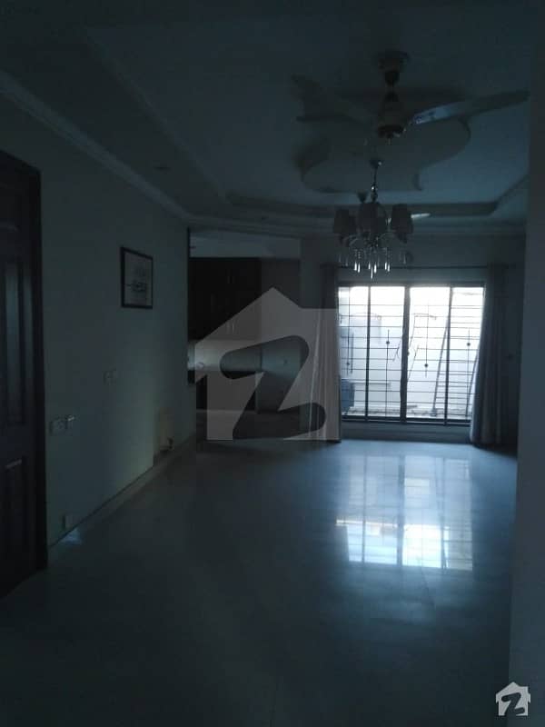 1 Kanal Portion For Rent In Dha Phase 8. . . . 55000