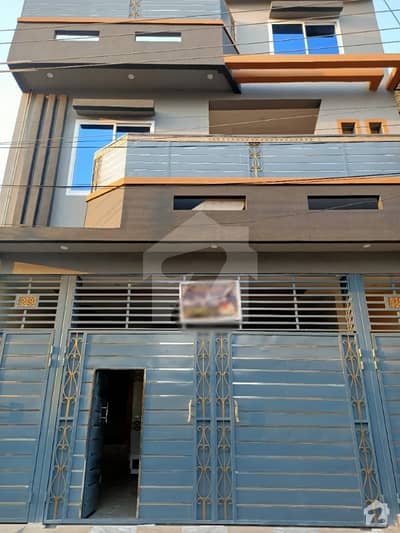 حیات آباد فیز 7 - ای5 حیات آباد فیز 7 حیات آباد پشاور میں 8 کمروں کا 5 مرلہ مکان 2.35 کروڑ میں برائے فروخت۔ حیات آباد فیز 7 - ای5 حیات آباد فیز 7 حیات آباد پشاور میں 8 کمروں کا 5 مرلہ مکان 2.35 کروڑ میں برائے فروخت۔