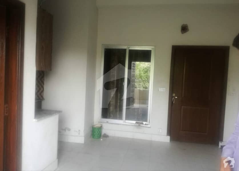 Good 375 Square Feet Room For Rent In Raiwind Road