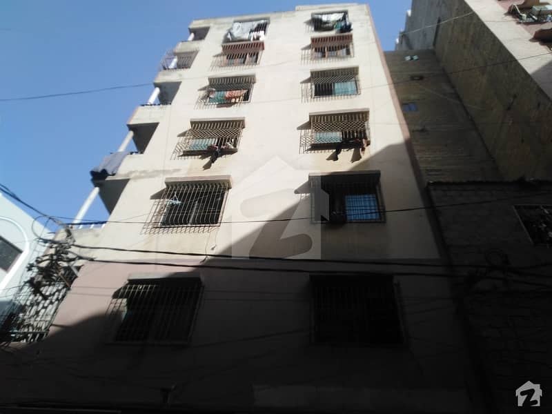 دہلی کالونی کراچی میں 2 کمروں کا 4 مرلہ فلیٹ 30 لاکھ میں برائے فروخت۔