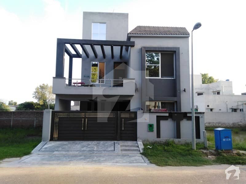 8 Marla House In Bahria Nasheman