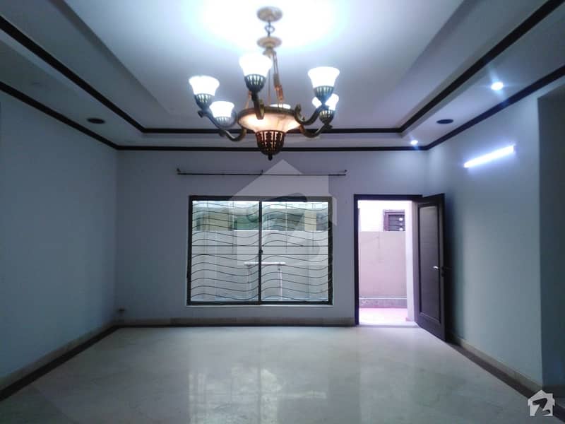 4500  Square Feet House In Johar Town For Sale