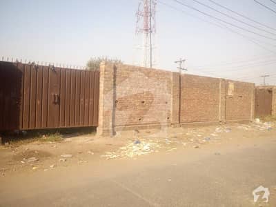 5 Marla Commercial Plot Is Available For Sale on main Momin pura road