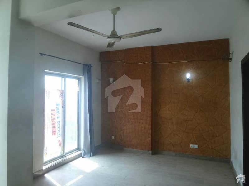 2250  Square Feet Upper Portion For Rent In Pakistan Town