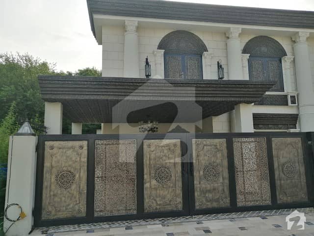 1 Kanal Fully Furnished House For Sale