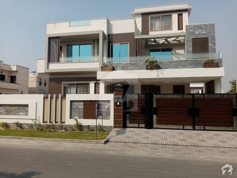 In DC Colony House For Sale Sized 1 Kanal