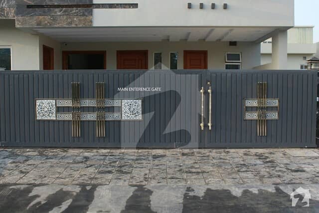 House For Sale D-17 Islamabad 40X80