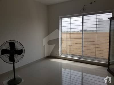 10 Marla Brand New Bungalow For Rent in DHA Phase 7 150ft Road Near Park And McDonald 10 Marla Brand New Bungalow For Rent in DHA Phase 7 150ft Road Near Park And McDonald