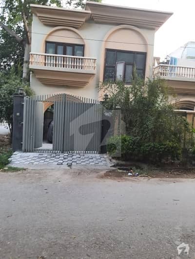 10 Marla Corner House Available For Sale 10 Marla Corner House Available For Sale