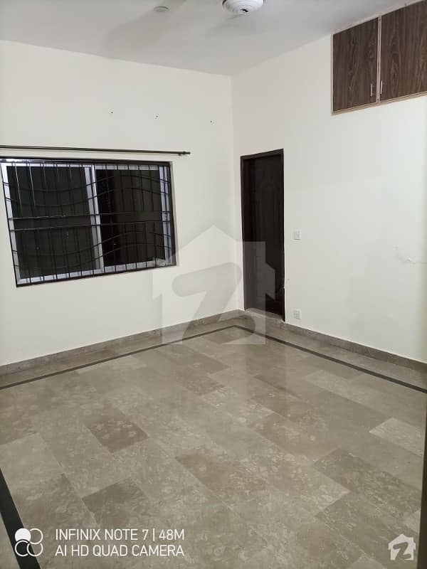 ویلینشیاء ہاؤسنگ سوسائٹی لاہور میں 7 کمروں کا 1 کنال مکان 3.5 کروڑ میں برائے فروخت۔
