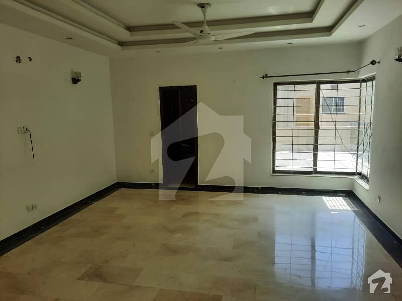 1 Kanal Furnished Upper Portion Available For Rent In Dha Phase 3  Block Xx